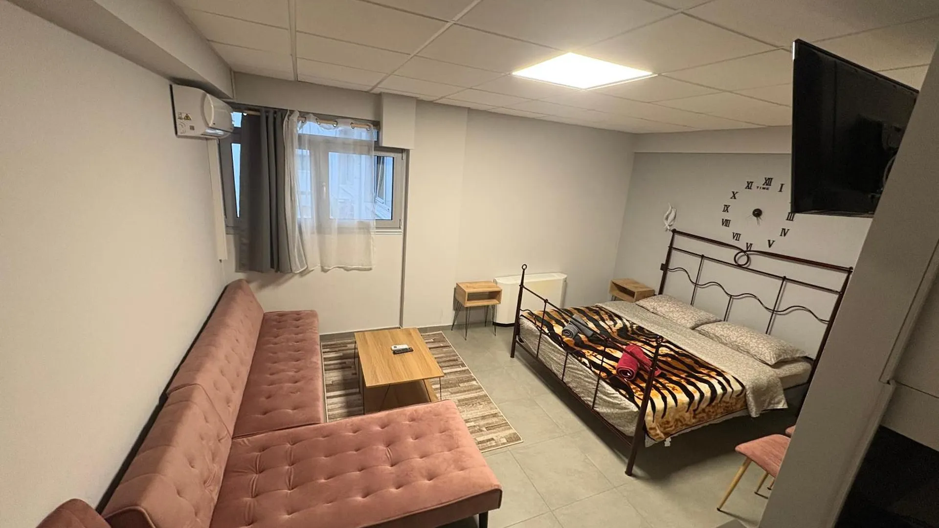 Jordans Room 13 Thessaloniki Greece